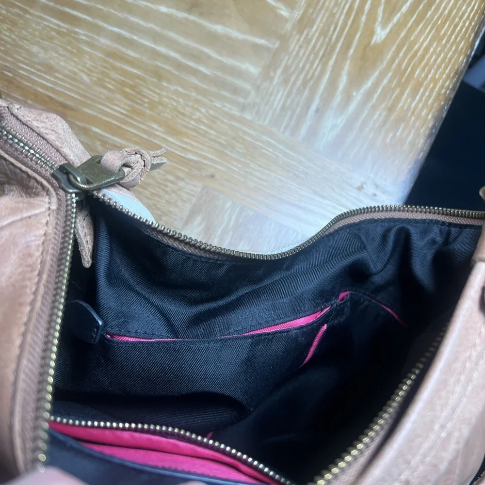 The Sake Gen‎ Hobo Natural Block Bag Purse Leather